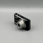 Nikon Coolpix S560 Digital Camera - Image 4