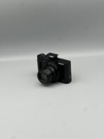 Sony Cyber-shot DSC-HX80 Digital Camera - Image 4