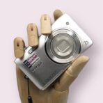 Nikon Coolpix S3500 Digital Camera - Image 2